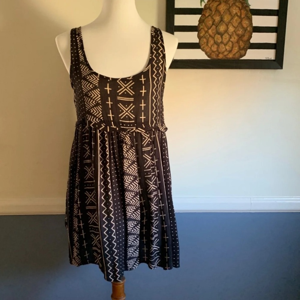 Ecote shift dress